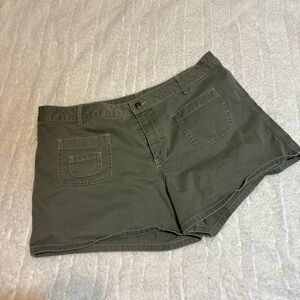 Old Navy Olive Women's Cargo Shorts